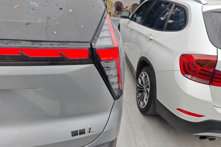 Used Geely Auto FX11 2023 1.5TD DCT Luxury Version Right Rear Taillight