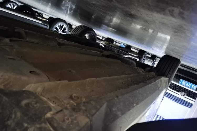 Used Geely Auto FX11 2023 1.5TD DCT Prestige Edition Right Side Sill