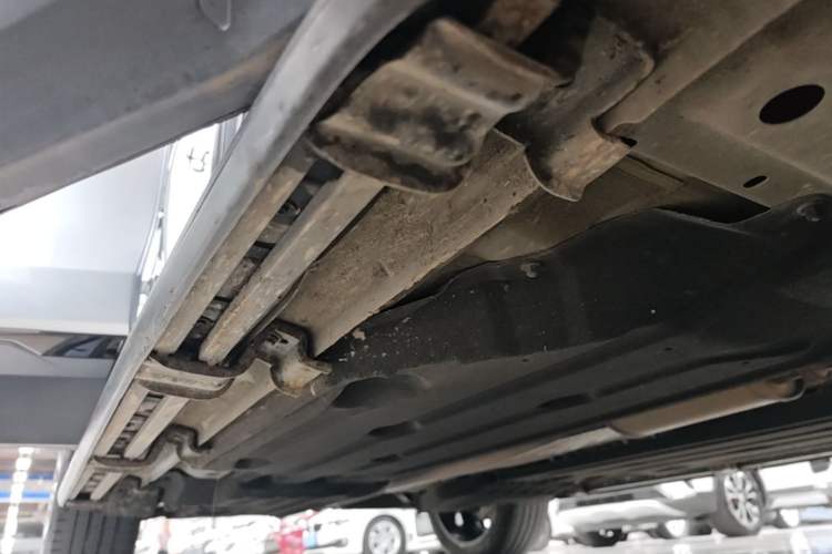 Used Geely Auto FX11 2023 2.0TD DCT Flagship Version Right Side Sill