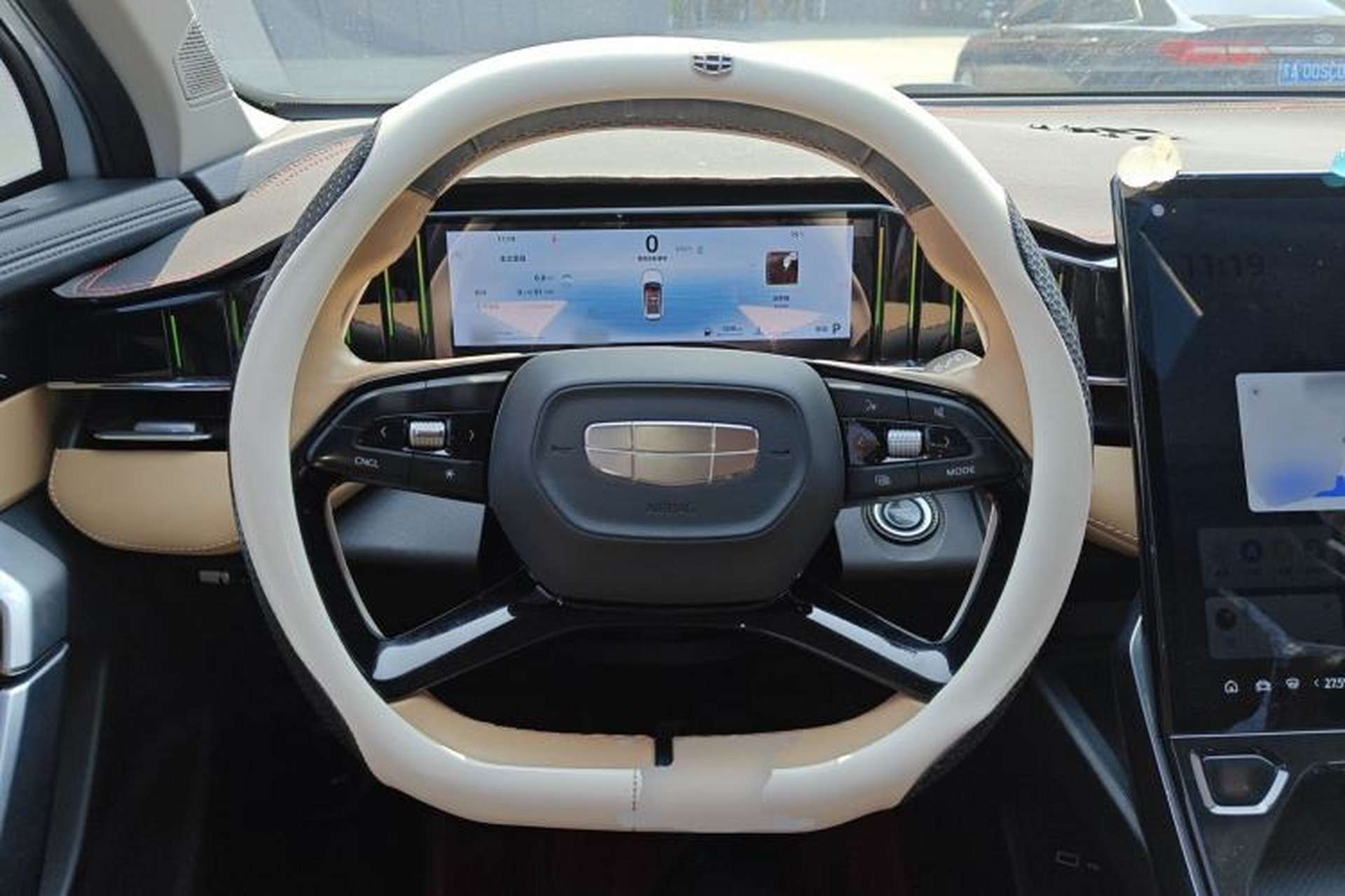 Used Geely Auto FX11 2023 2.0TD DCT Prestige Edition Steering Wheel