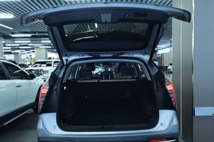 Used Geely Auto FX11 2023 1.5TD DCT Prestige Edition Trunk