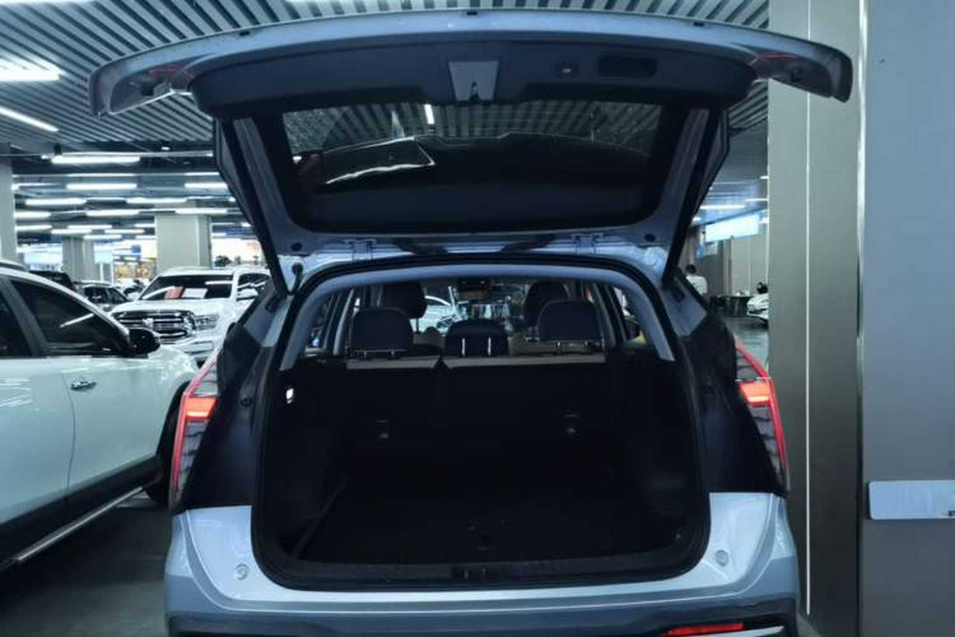 Used Geely Auto FX11 2023 1.5TD DCT Prestige Edition Trunk
