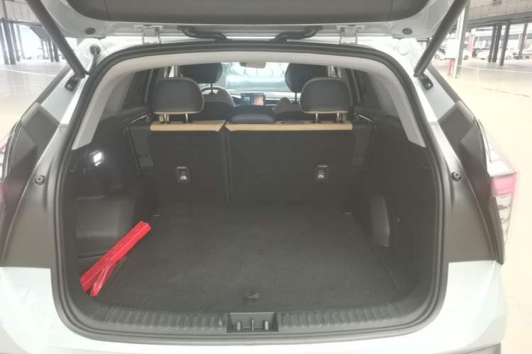 Used Geely Auto FX11 2023 1.5TD DCT Prestige Edition Trunk