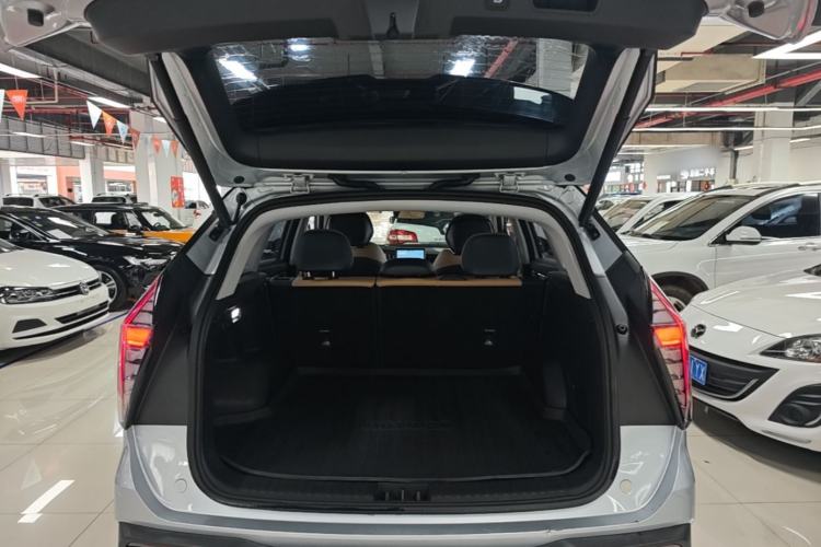 Used Geely Auto FX11 2023 2.0TD DCT Flagship Version Trunk