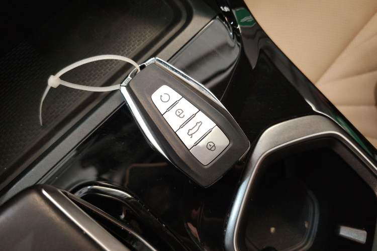 Used Geely Auto FX11 2023 1.5TD DCT Prestige Edition Vehicle Key