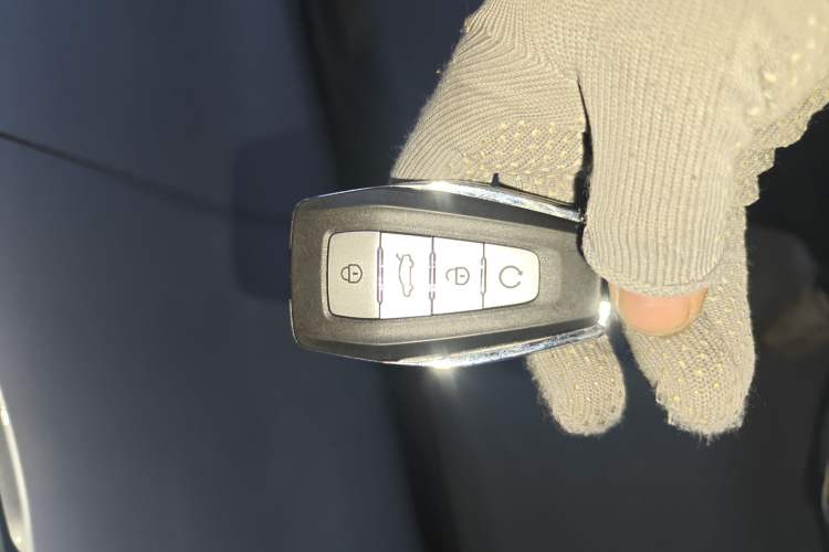 Used Geely Auto FX11 2023 1.5TD DCT Glory Edition Vehicle Key