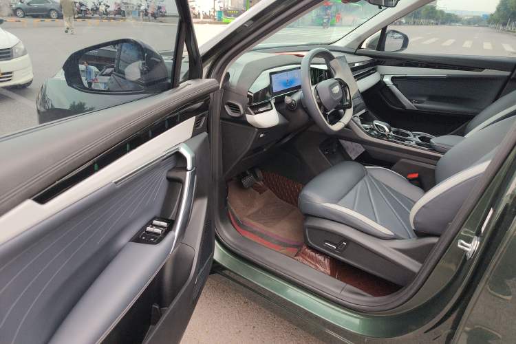 Used Geely Auto FX11 2023 1.5TD DCT Glory Edition Driver Seat