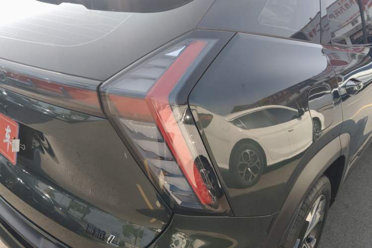 Used Geely Auto FX11 2023 1.5TD DCT Glory Edition Exterior 3