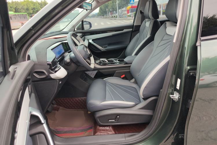 Used Geely Auto FX11 2023 1.5TD DCT Glory Edition Left Front Seat