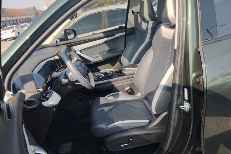 Used Geely Auto FX11 2023 1.5TD DCT Glory Edition Left Front Seat