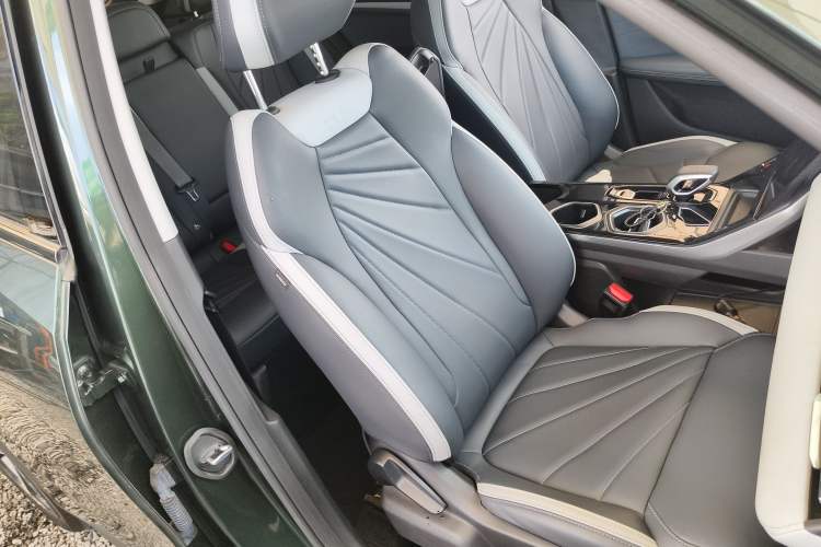 Used Geely Auto FX11 2023 1.5TD DCT Glory Edition Right Front Seat