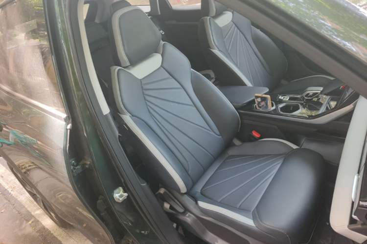 Used Geely Auto FX11 2023 1.5TD DCT Glory Edition Right Front Seat