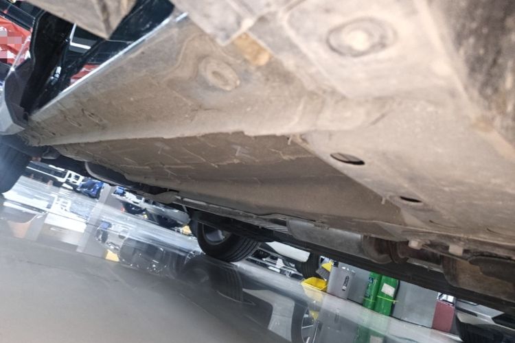 Used Geely Auto FX11 2023 1.5TD DCT Glory Edition Right Side Sill