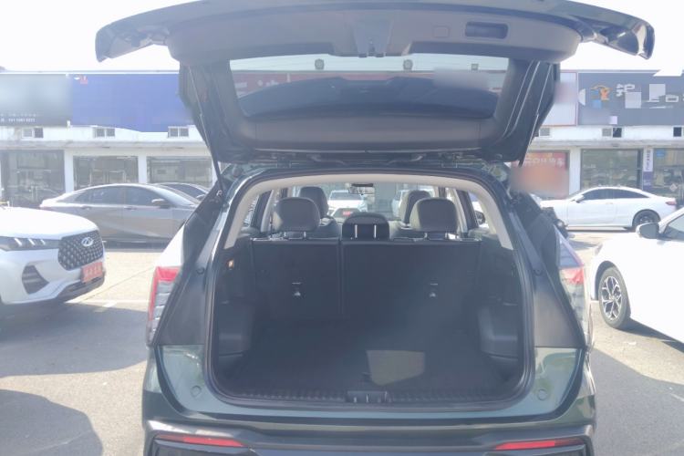 Used Geely Auto FX11 2023 1.5TD DCT Glory Edition Trunk