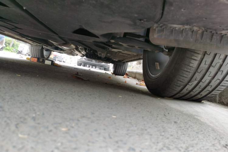 Used Geely Auto FX11 2023 1.5TD DCT Prestige Edition Chassis Front Right