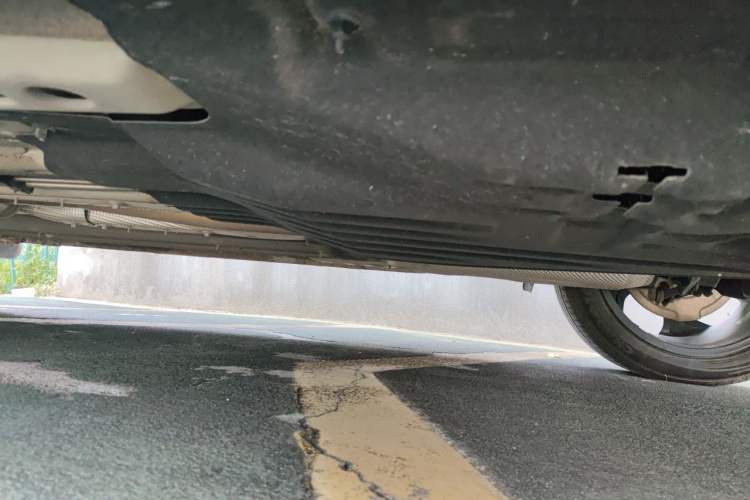 Used Geely Auto FX11 2023 1.5TD DCT Prestige Edition Chassis Rear Left
