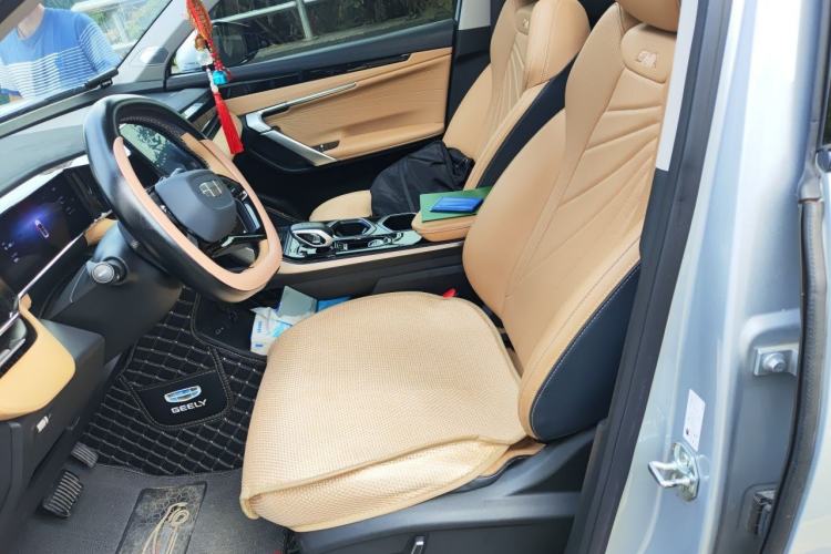 Used Geely Auto FX11 2023 1.5TD DCT Prestige Edition Left Front Seat