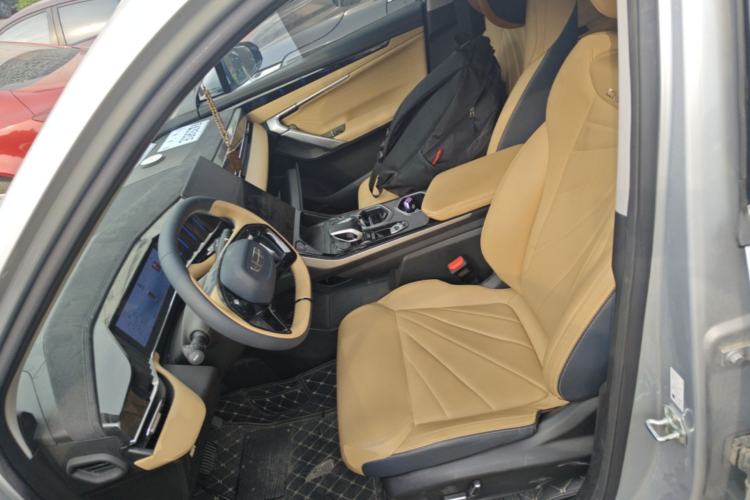 Used Geely Auto FX11 2023 1.5TD DCT Prestige Edition Left Front Seat
