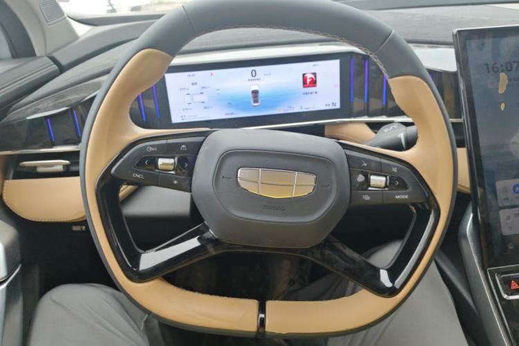 Used Geely Auto FX11 2023 1.5TD DCT Prestige Edition Steering Wheel