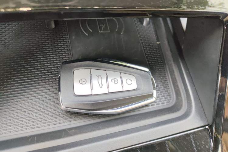 Used Geely Auto FX11 2023 1.5TD DCT Prestige Edition Vehicle Key