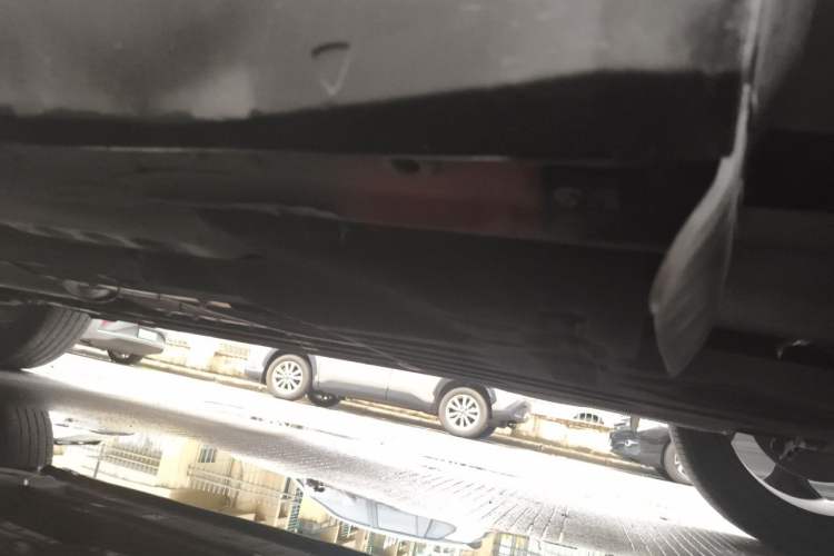Used Geely Auto FX11 2023 1.5TD DCT Prestige Edition Chassis Rear Left