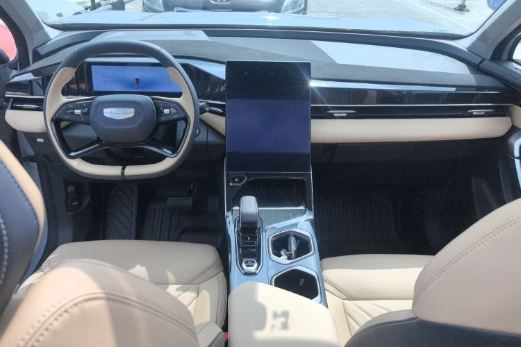 Used Geely Auto FX11 2023 1.5TD DCT Prestige Edition Center Console