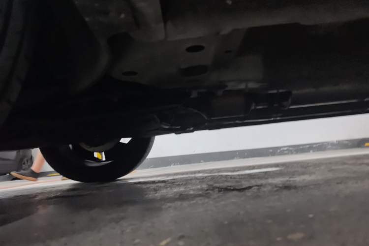 Used Geely Auto FX11 2023 2.0TD DCT Prestige Edition Chassis Front Left