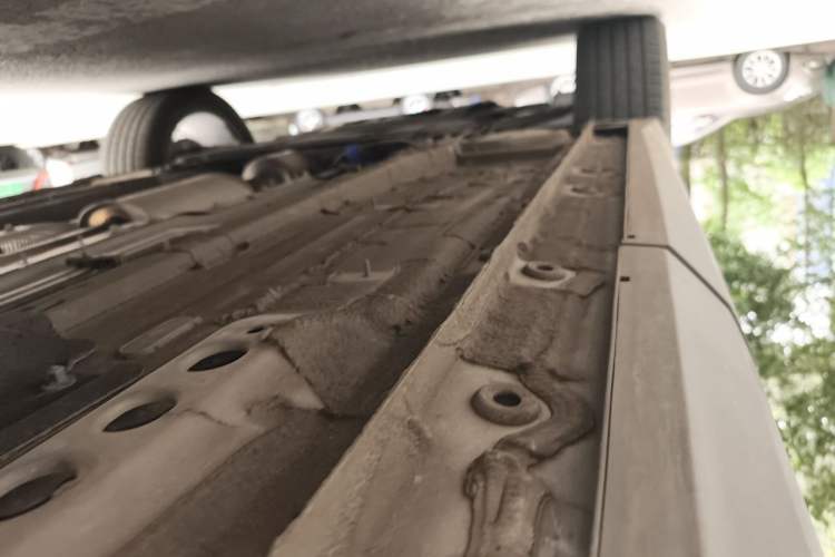 Used Geely Auto FX11 2023 1.5TD DCT Prestige Edition Chassis Rear Left