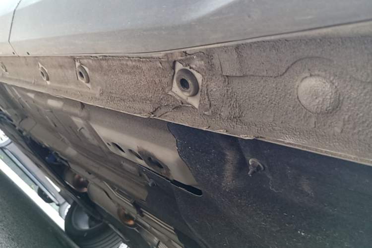 Used Geely Auto FX11 2023 1.5TD DCT Prestige Edition Chassis Rear Left