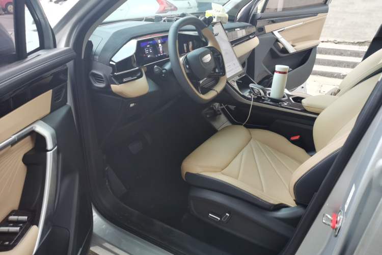 Used Geely Auto FX11 2023 1.5TD DCT Prestige Edition Driver Seat