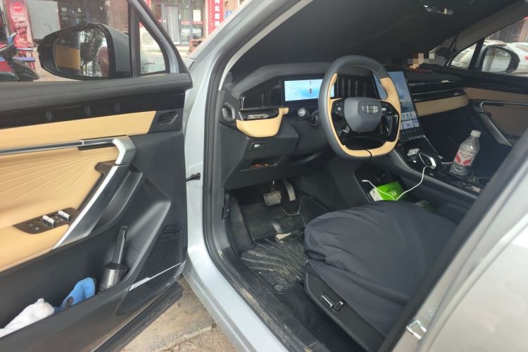Used Geely Auto FX11 2023 1.5TD DCT Prestige Edition Driver Seat