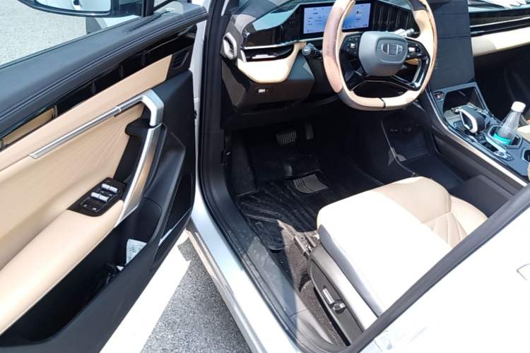 Used Geely Auto FX11 2023 1.5TD DCT Prestige Edition Driver Seat