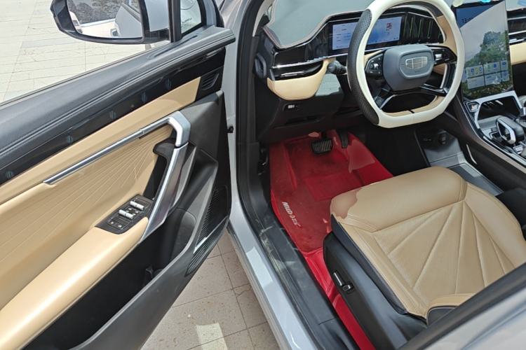 Used Geely Auto FX11 2023 2.0TD DCT Prestige Edition Driver Seat