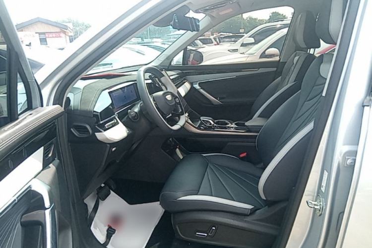 Used Geely Auto FX11 2023 1.5TD DCT Glory Edition Driver Seat