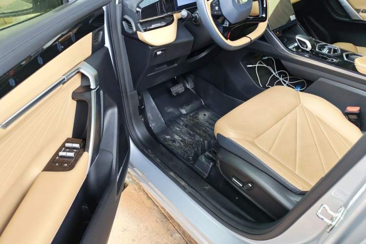 Used Geely Auto FX11 2023 1.5TD DCT Prestige Edition Driver Seat