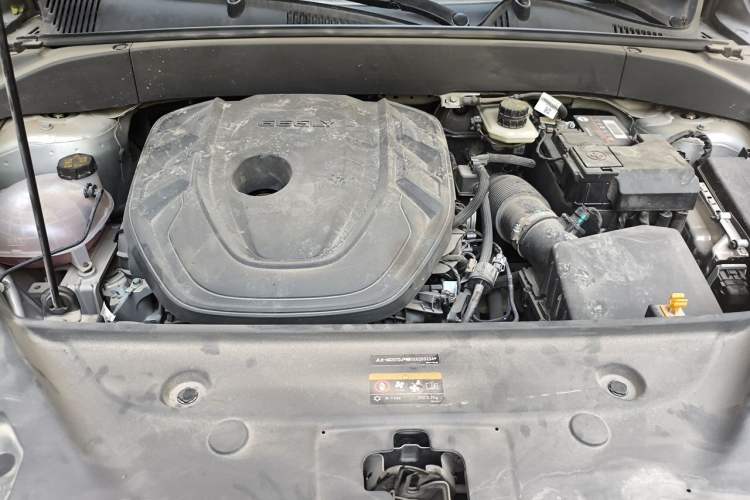 Used Geely Auto FX11 2023 2.0TD DCT Prestige Edition Engine Bay