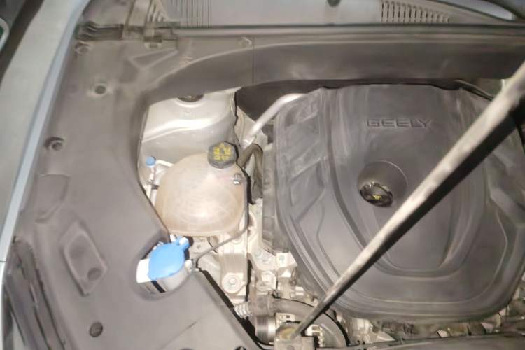 Used Geely Auto FX11 2023 2.0TD DCT Prestige Edition Engine Bay Right
