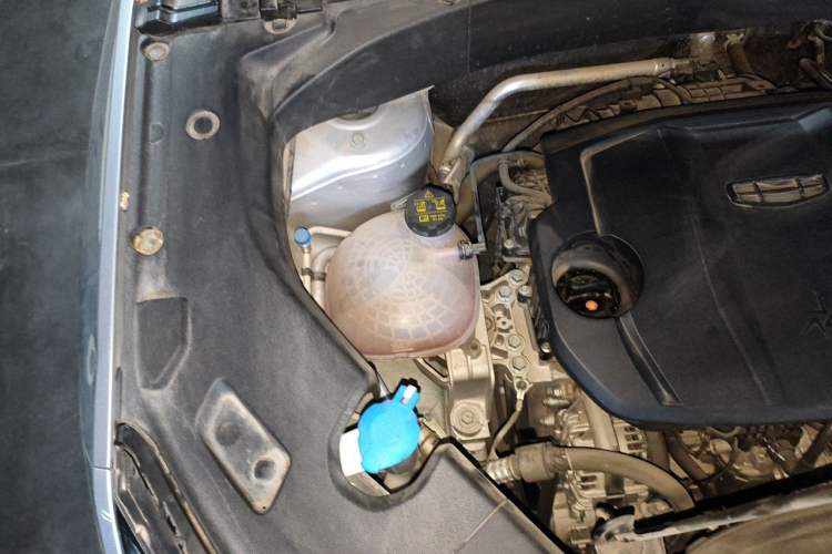 Used Geely Auto FX11 2023 1.5TD DCT Prestige Edition Engine Bay Right