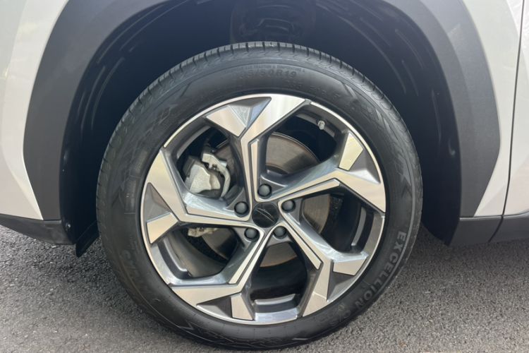 Used Geely Auto FX11 2023 1.5TD DCT Glory Edition Exterior 4