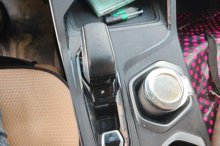 Used Geely Auto FX11 2023 1.5TD DCT Prestige Edition Gear Lever