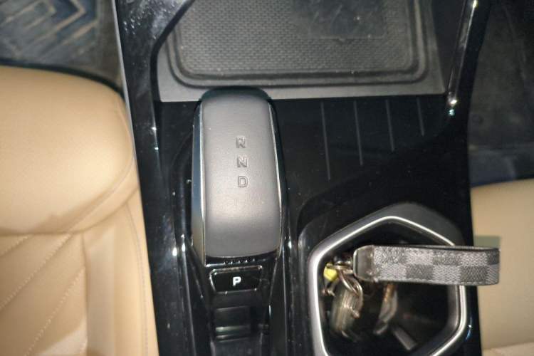Used Geely Auto FX11 2023 1.5TD DCT Prestige Edition Gear Lever