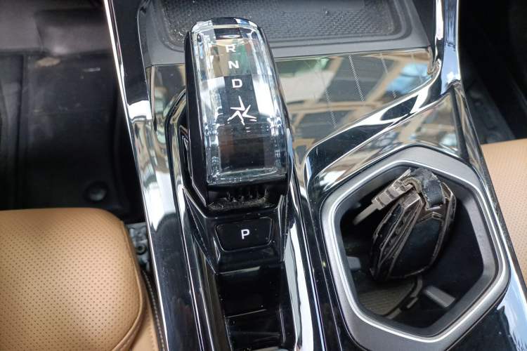 Used Geely Auto FX11 2023 2.0TD DCT Flagship Version Gear Lever