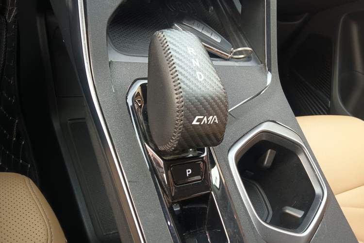 Used Geely Auto FX11 2023 1.5TD DCT Prestige Edition Gear Lever