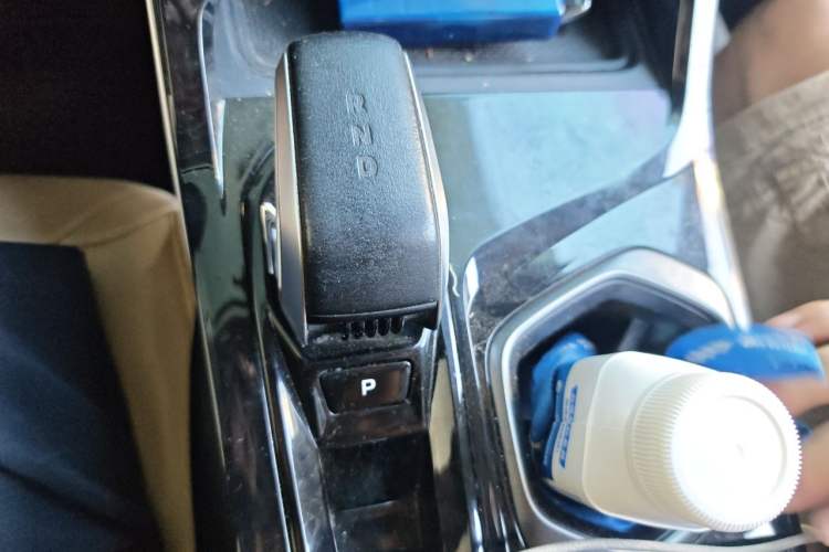 Used Geely Auto FX11 2023 1.5TD DCT Prestige Edition Gear Lever