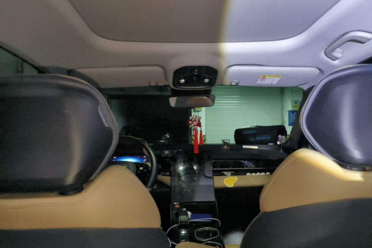 Used Geely Auto FX11 2023 1.5TD DCT Prestige Edition Headliner