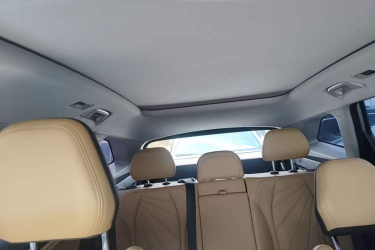 Used Geely Auto FX11 2023 1.5TD DCT Prestige Edition Headliner