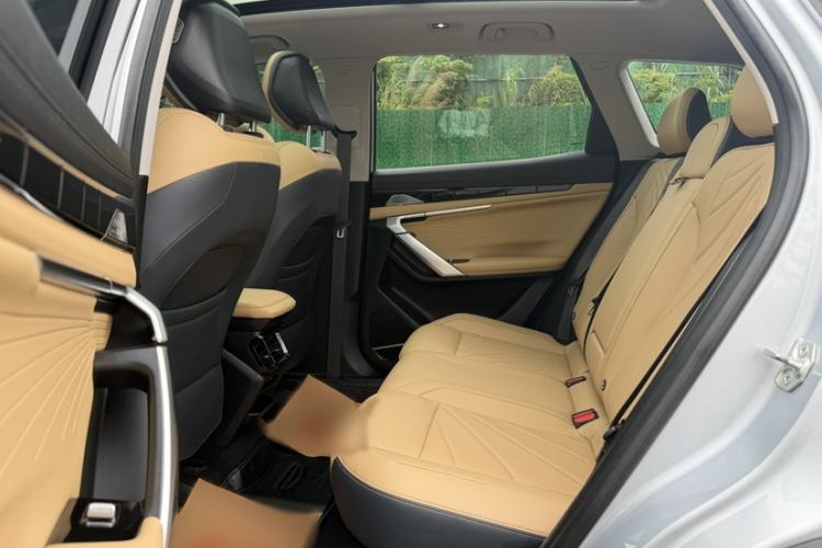 Used Geely Auto FX11 2023 2.0TD DCT Prestige Edition Interior 1