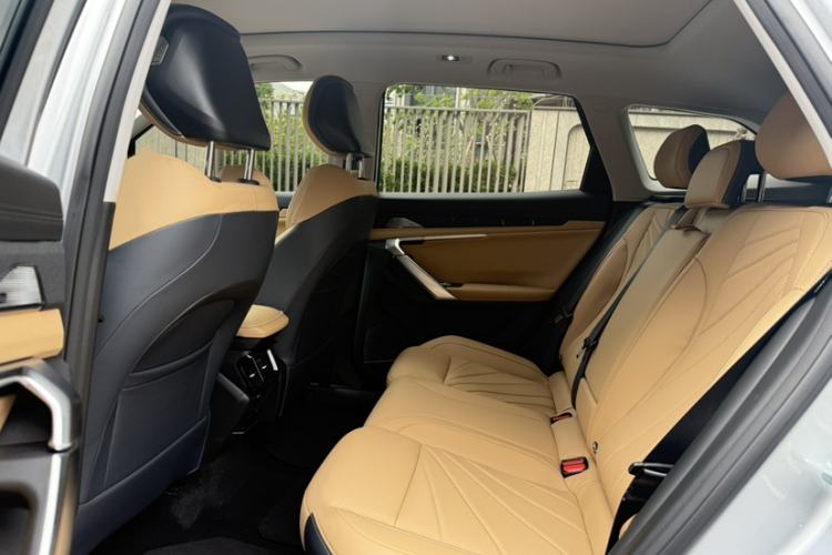 Used Geely Auto FX11 2023 1.5TD DCT Prestige Edition Interior 11