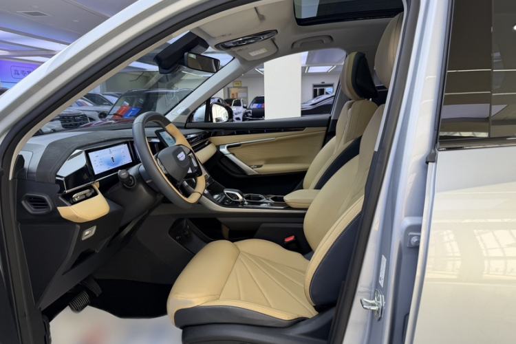 Used Geely Auto FX11 2023 1.5TD DCT Prestige Edition Interior 3
