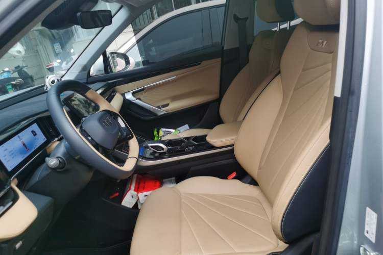 Used Geely Auto FX11 2023 1.5TD DCT Prestige Edition Left Front Seat